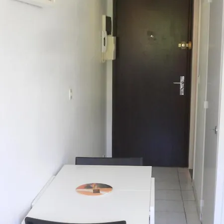 Bel Appartement Meuble Et Amenage Rouen Exterior photo