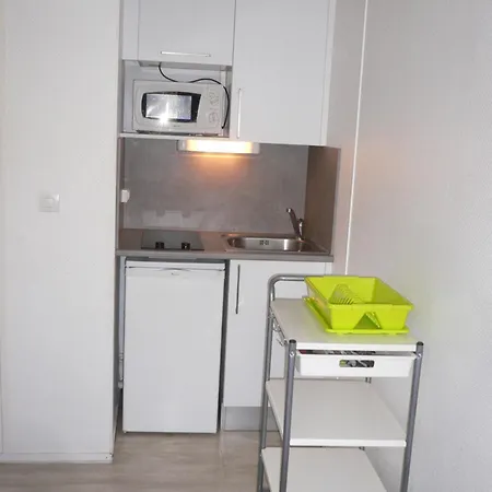 Bel Appartement Meuble Et Amenage Rouen Exterior photo