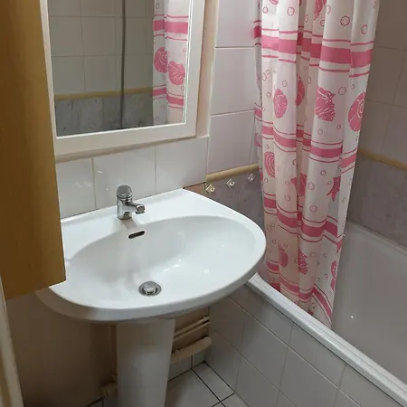 Bel Appartement Meuble Et Amenage Rouen Exterior photo