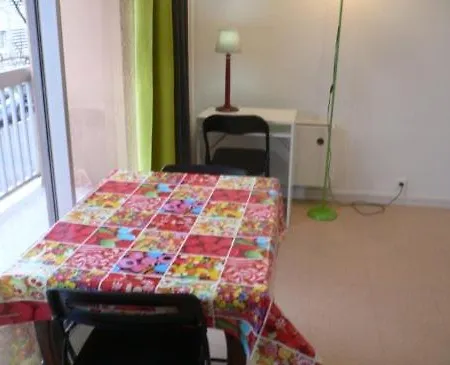 Bel Appartement Meuble Et Amenage Rouen Exterior photo